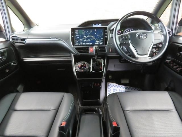 Toyota ESQUIRE 2018-07 743-2