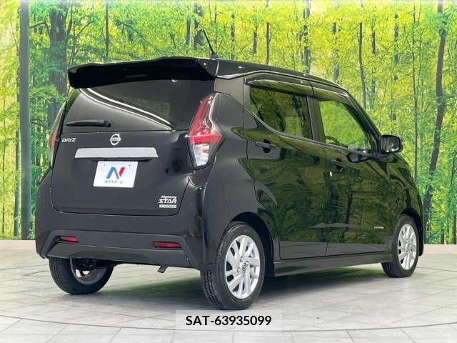 Nissan DAYZ 2019-06 323587-18