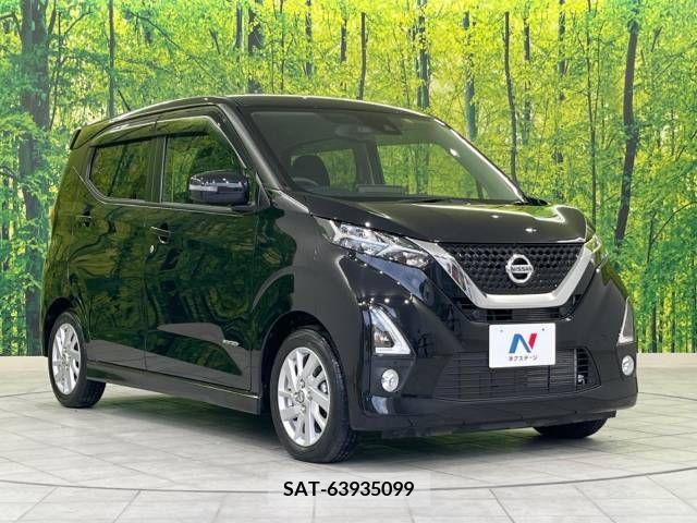 Nissan DAYZ 2019-06 323587-17