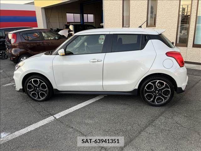 Suzuki SWIFT 2021-08 215180-11