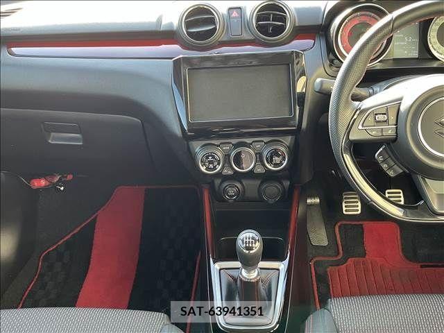 Suzuki SWIFT 2021-08 215180-25