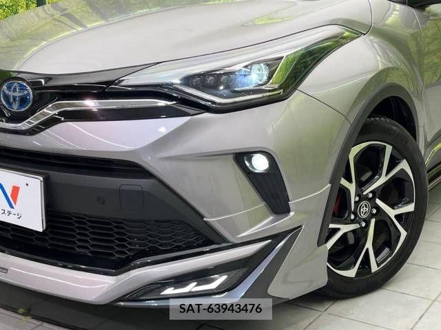 Toyota C-HR 2021-01 245585-12