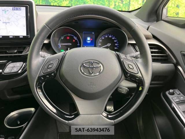 Toyota C-HR 2021-01 245585-11