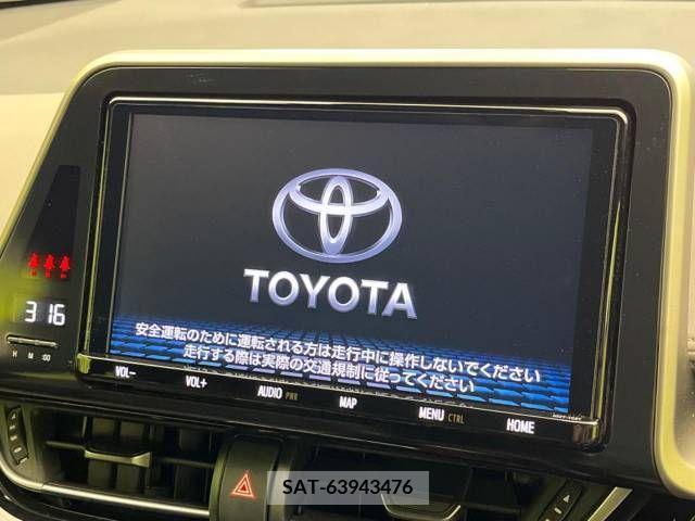 Toyota C-HR 2021-01 245585-4