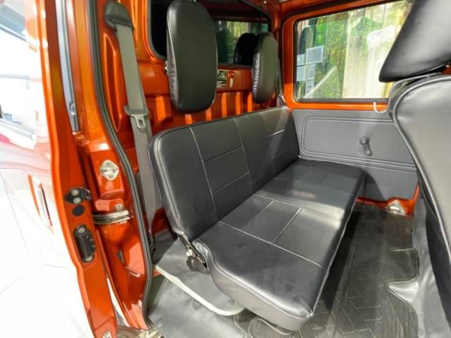 Daihatsu HIJET VAN 2015-09 17806-9
