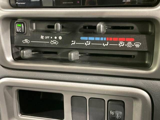 Daihatsu HIJET VAN 2015-09 17806-7