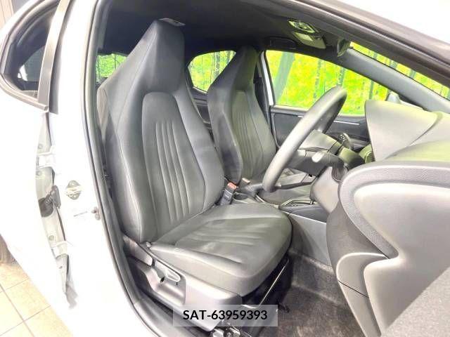 Toyota YARIS 2023-03 381315-8