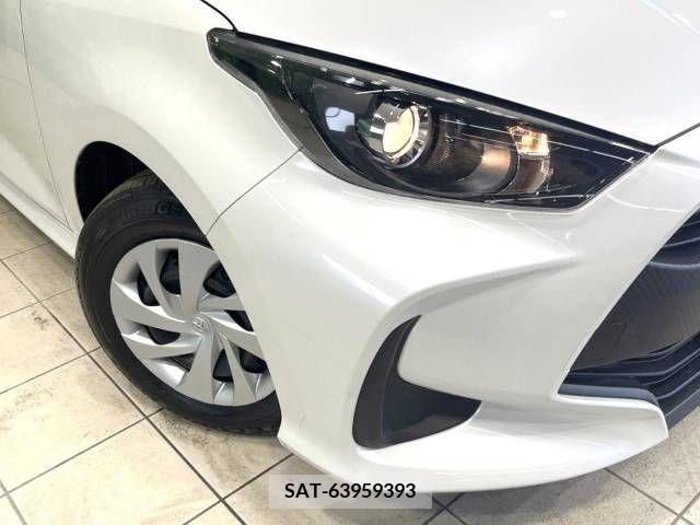 Toyota YARIS 2023-03 381315-12