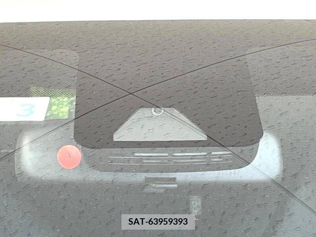 Toyota YARIS 2023-03 381315-2