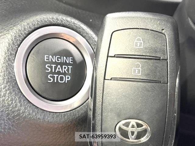 Toyota YARIS 2023-03 381315-5