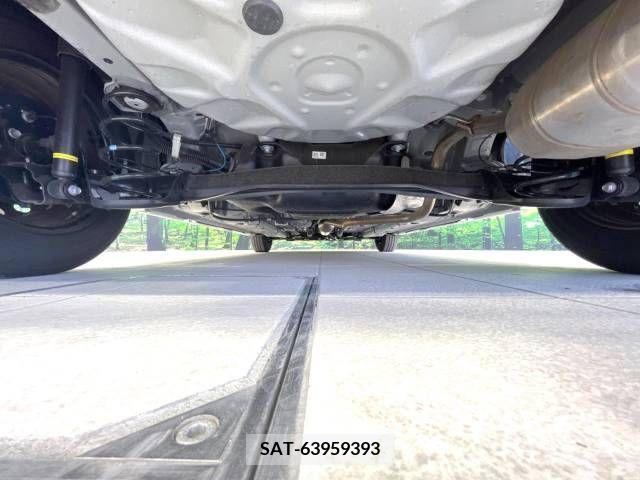 Toyota YARIS 2023-03 381315-19