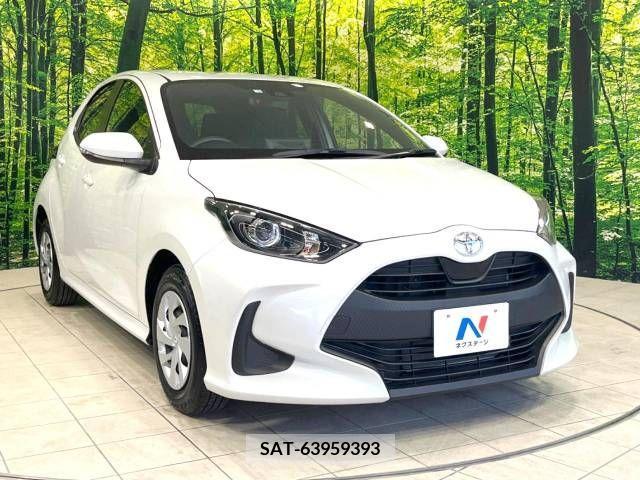 Toyota YARIS 2023-03 381315-16