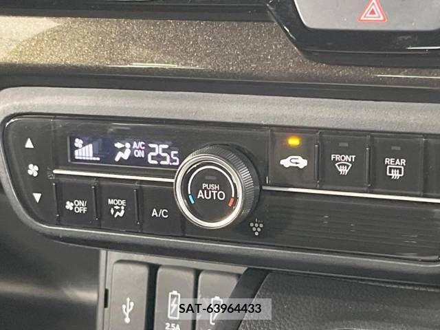 Honda N BOX CUSTOM 2017-12 346932-7