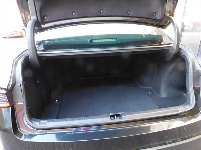 Lexus IS 2021-04 9075-17
