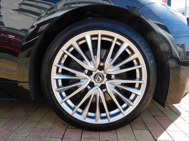 Lexus IS 2021-04 9075-7