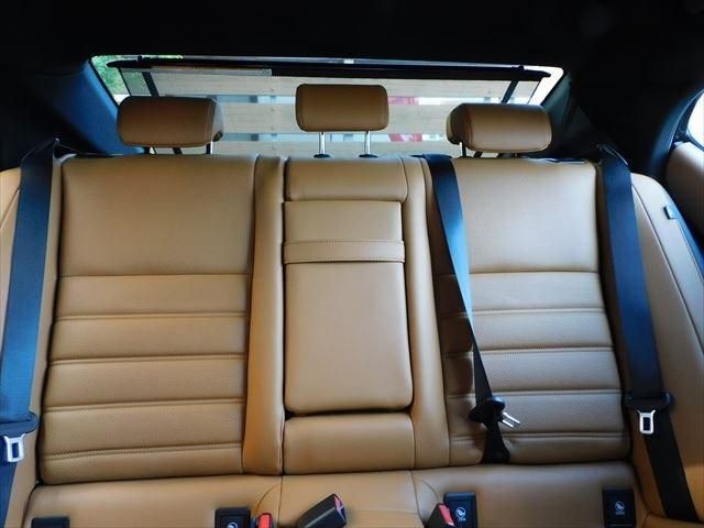 Lexus IS 2021-04 9075-16