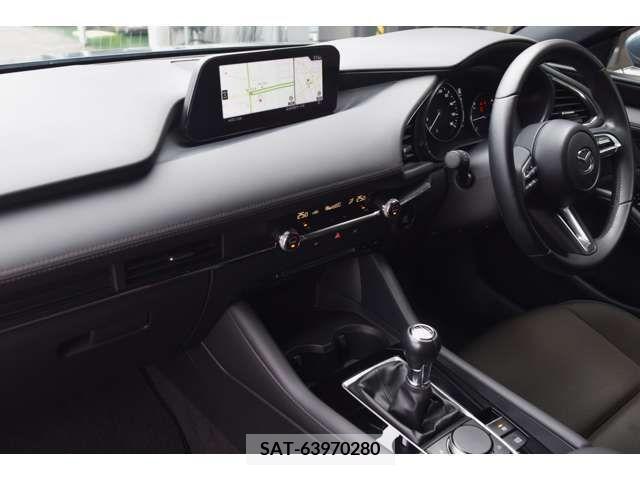 Mazda MAZDA3 2019-07 374909-1