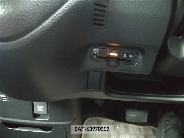 Honda N BOX CUSTOM 2020-07 279257-1