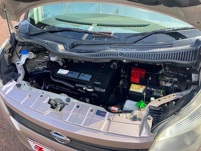 Nissan ROOX 2012-11 6542-27