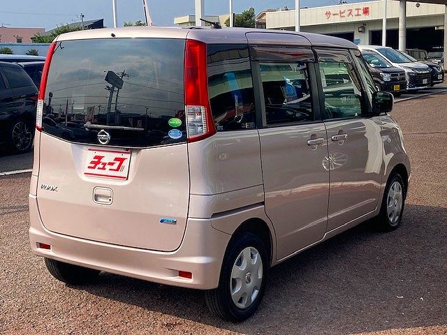 Nissan ROOX 2012-11 6542-2
