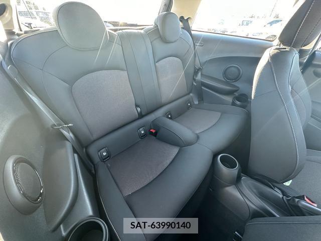 Bmw MINI 2023-09 222812-18