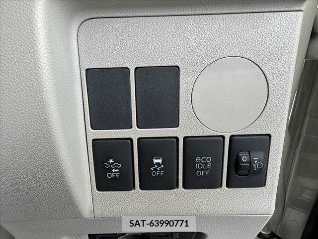 Daihatsu TANTO 2014-02 310062-3