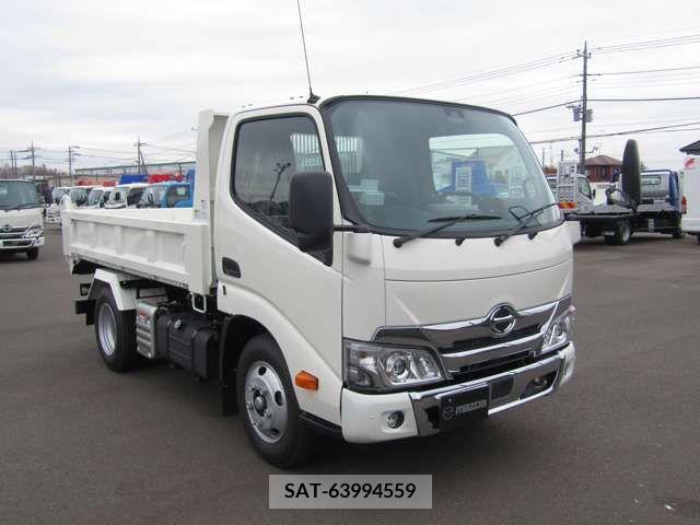 Hino DUTRO 2023-08 211752-2