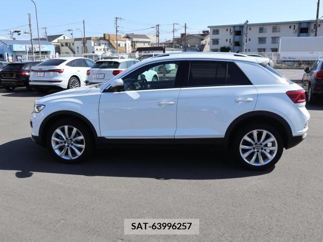 VolksWagen T-ROC 2022-02 210834-8