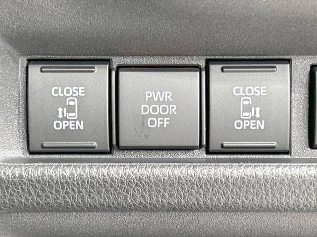 Toyota SIENTA 2023-04 27900-5