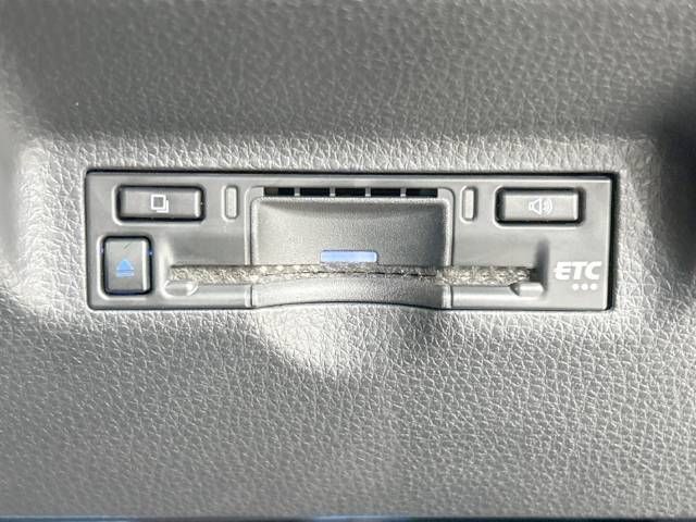 Toyota SIENTA 2023-04 27900-7
