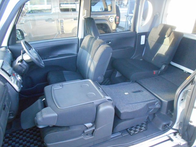 Daihatsu TANTO 2012-03 21130-9