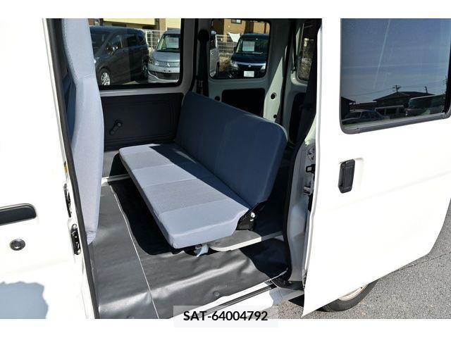 Daihatsu HIJET CARGO 2015-04 220634-14