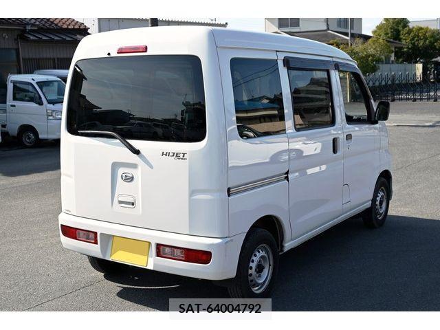 Daihatsu HIJET CARGO 2015-04 220634-3