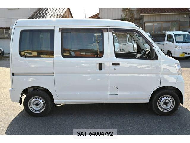 Daihatsu HIJET CARGO 2015-04 220634-4