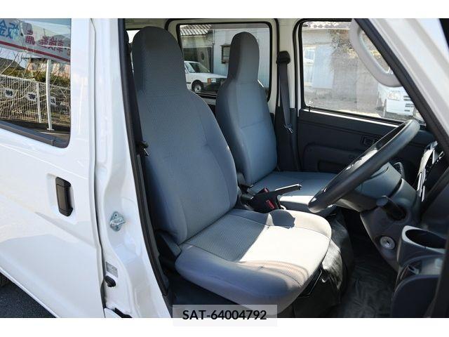 Daihatsu HIJET CARGO 2015-04 220634-10