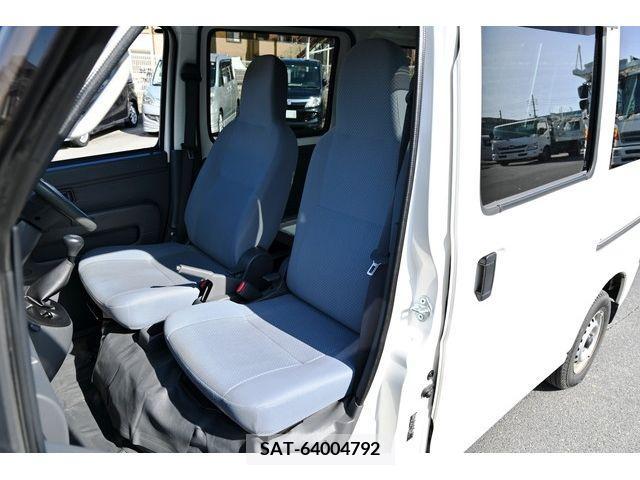 Daihatsu HIJET CARGO 2015-04 220634-12