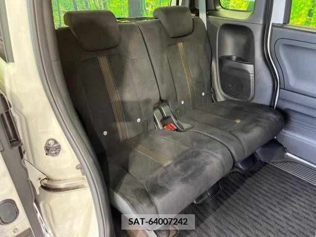 Honda N BOX CUSTOM 2019-06 307040-9
