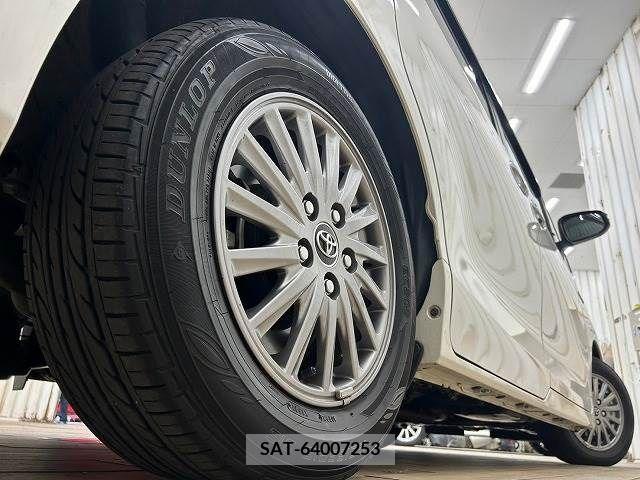 Toyota ESQUIRE 2016-08 331891-18