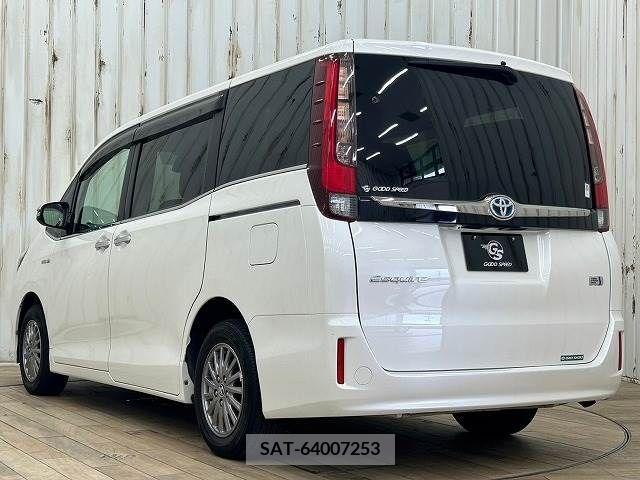 Toyota ESQUIRE 2016-08 331891-15