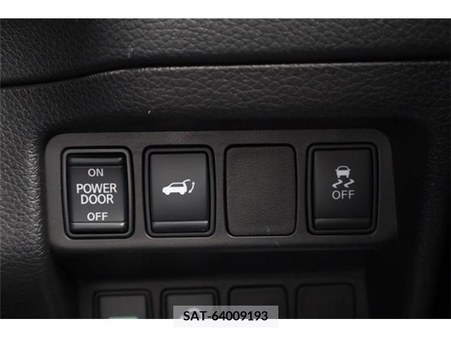 Nissan X-TRAIL 2017-11 335259-10