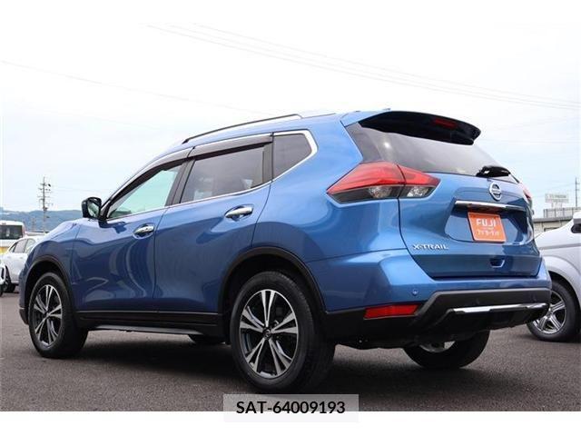 Nissan X-TRAIL 2017-11 335259-1