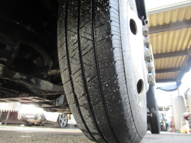 Isuzu ELF TRUCK 2005-06 15182-18