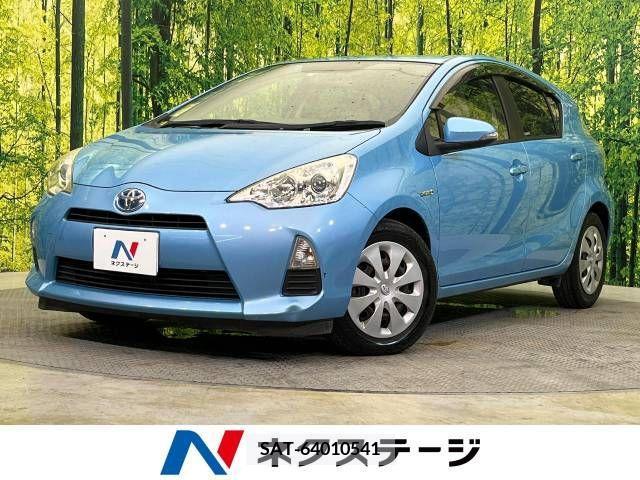 Toyota AQUA 2013-09 313986-0