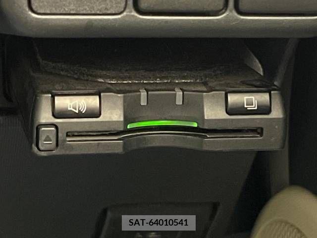 Toyota AQUA 2013-09 313986-4
