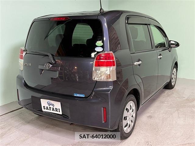 Toyota SPADE 2013-03 249961-6