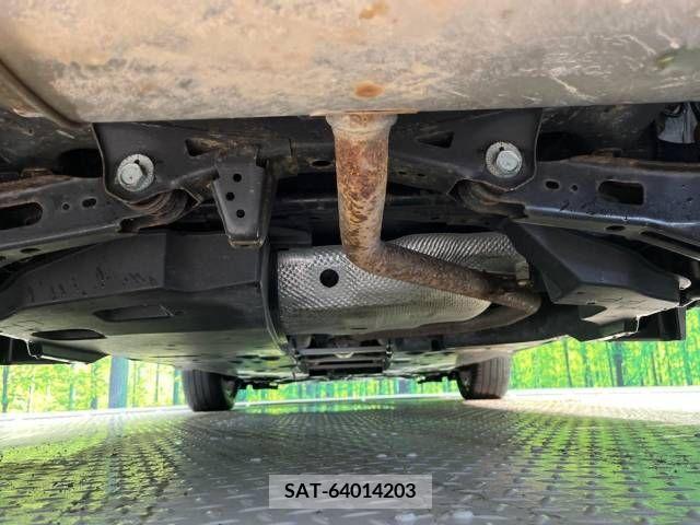 Toyota C-HR 2017-03 378112-17