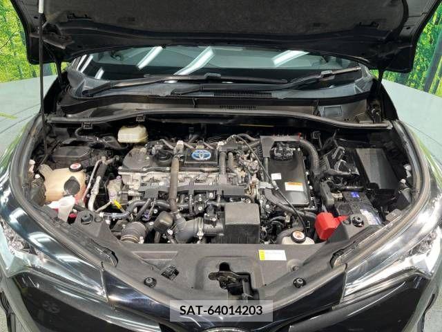 Toyota C-HR 2017-03 378112-16