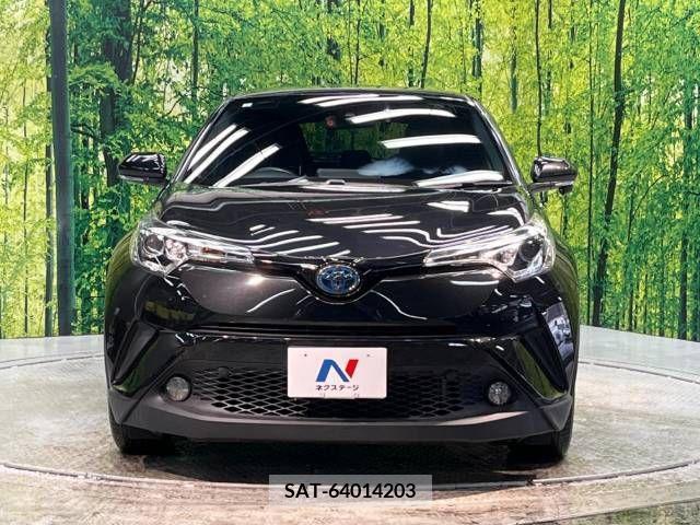 Toyota C-HR 2017-03 378112-12