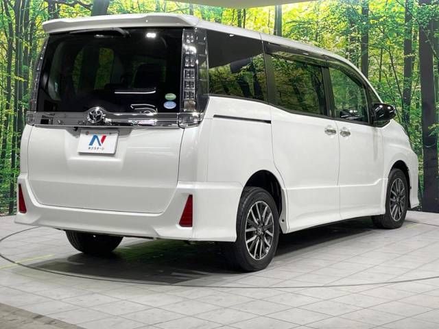 Toyota VOXY 2016-06 183229-19