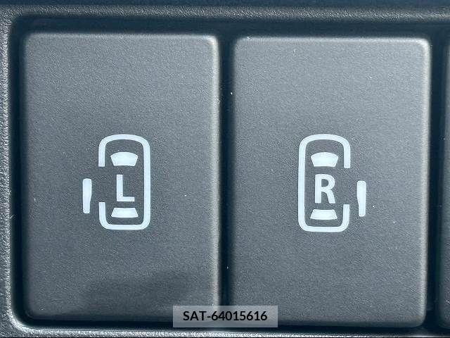 Suzuki SPACIA 2022-01 211997-8